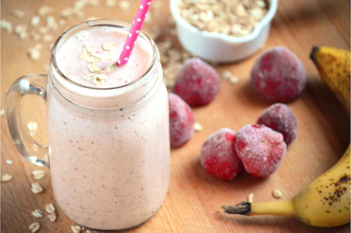 Strawberry Banana Oatmeal-Smoothie