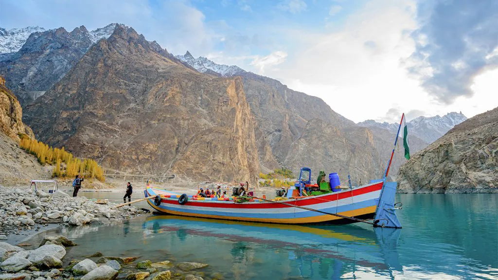 Travel Insurance 101: Understanding the Basics for Pakistani Travelers